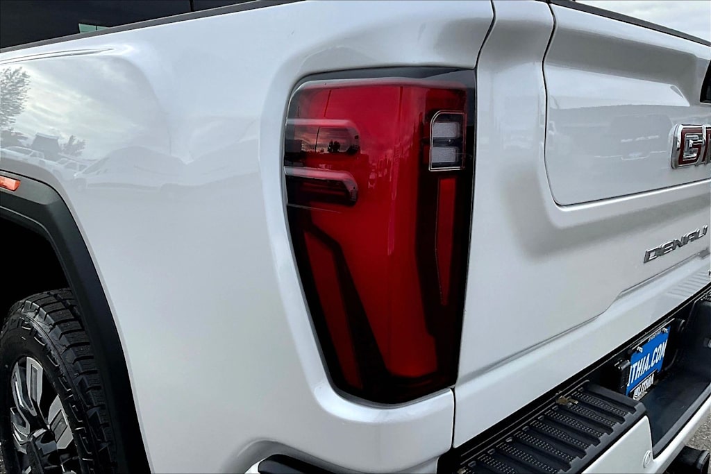 Thumbnail: 2024 GMC Sierra 3500 - 33