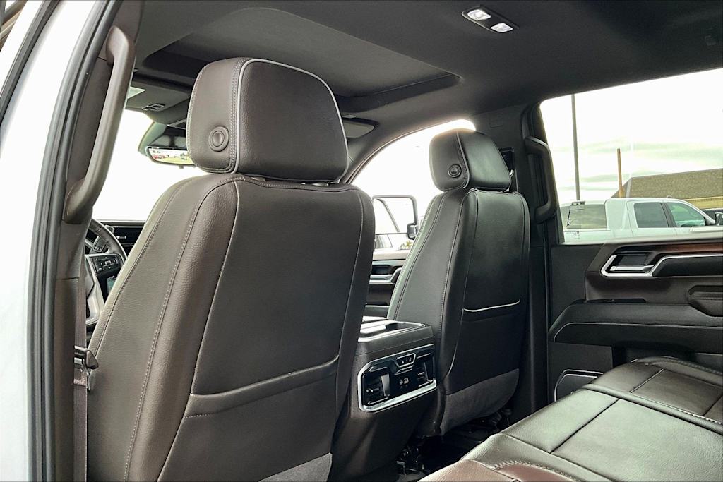 Thumbnail: 2024 GMC Sierra 3500 - 13