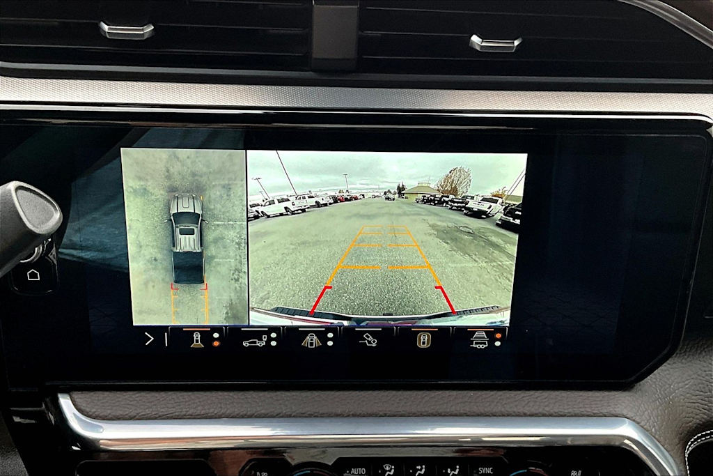 Thumbnail: 2024 GMC Sierra 3500 - 26