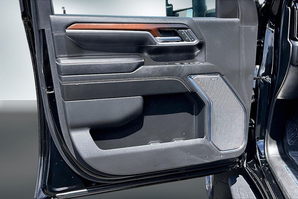 Thumbnail: 2024 GMC Sierra 3500 - 25