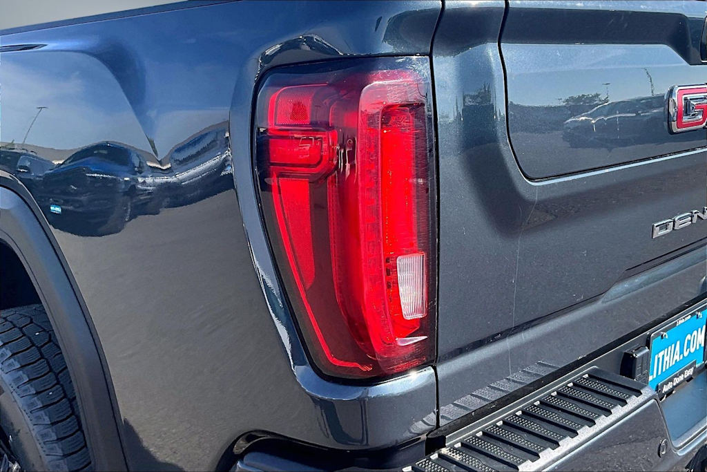 Thumbnail: 2022 GMC Sierra 3500 - 33