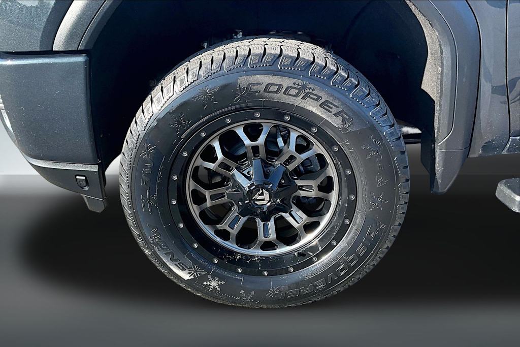 Thumbnail: 2022 GMC Sierra 3500 - 8
