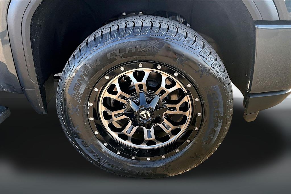 Thumbnail: 2022 GMC Sierra 3500 - 35