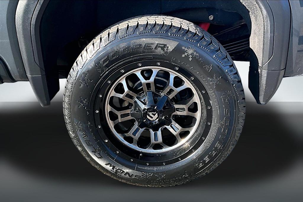 Thumbnail: 2022 GMC Sierra 3500 - 36