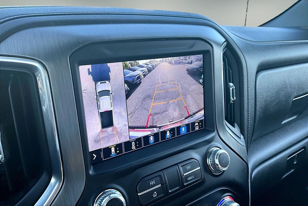 Thumbnail: 2022 GMC Sierra 3500 - 26