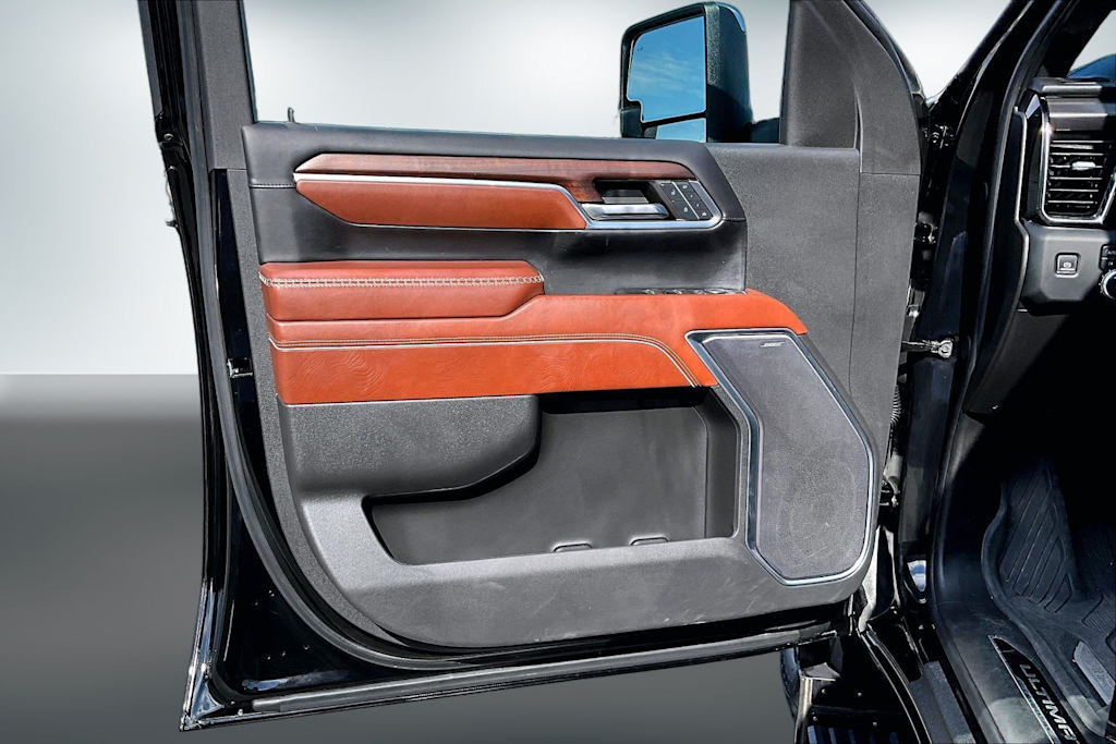 Thumbnail: 2024 GMC Sierra 3500 - 26