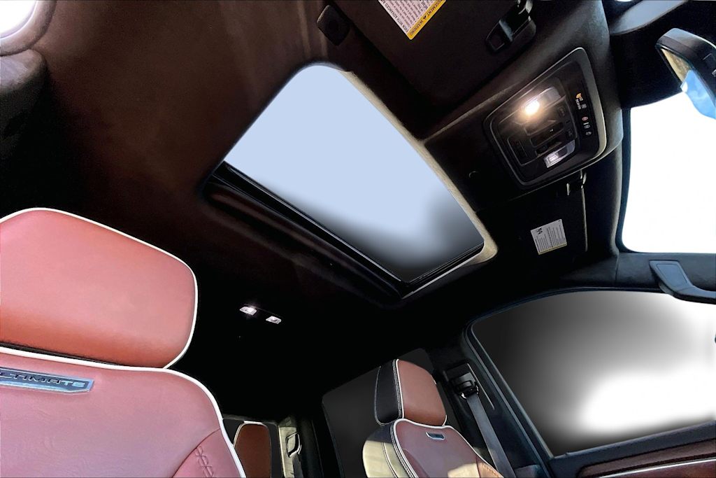 Thumbnail: 2024 GMC Sierra 3500 - 31