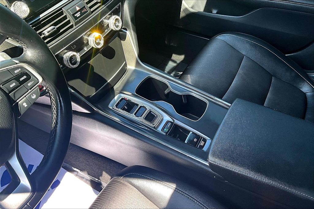 Thumbnail: 2019 Honda Accord - 15