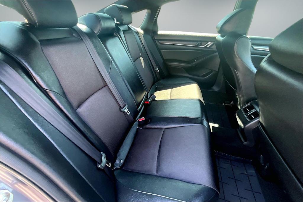 Thumbnail: 2019 Honda Accord - 30