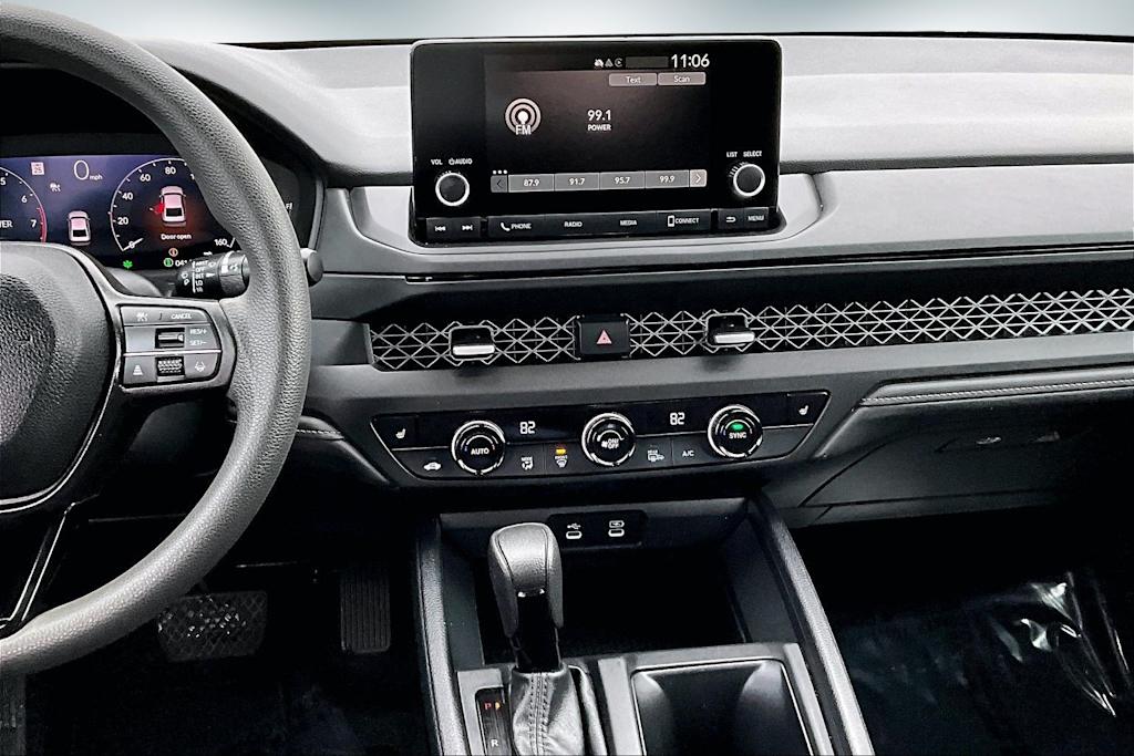 Thumbnail: 2024 Honda Accord - 15