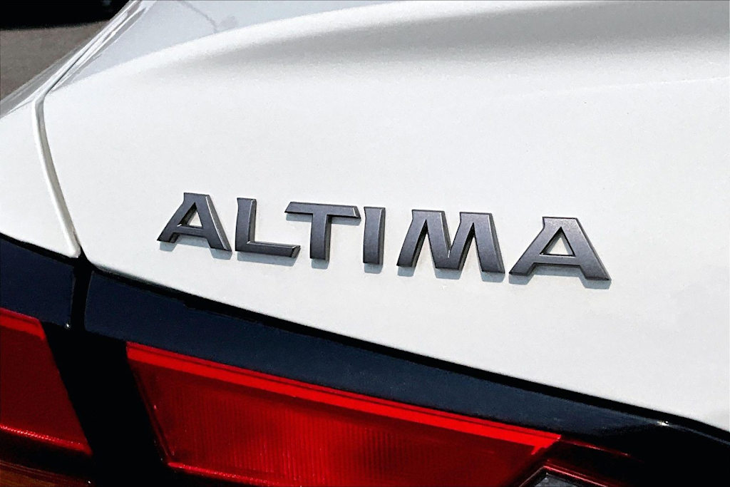Thumbnail: 2023 Nissan Altima - 7
