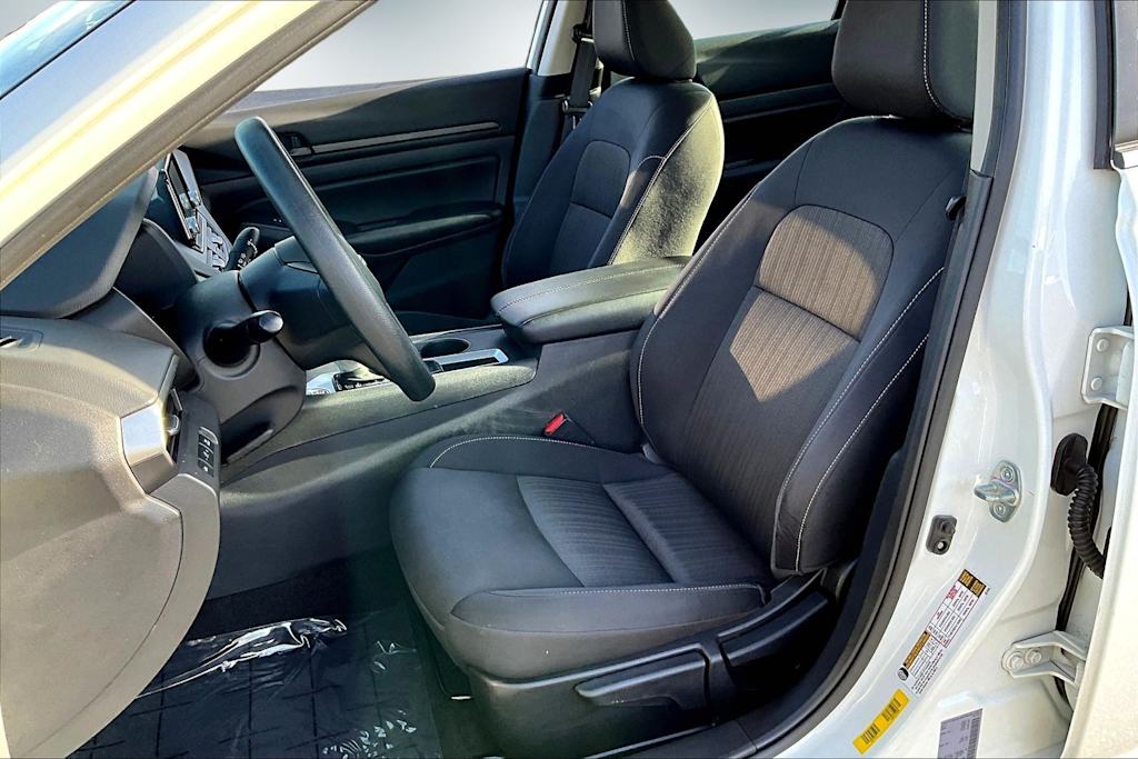 Thumbnail: 2024 Nissan Altima - 11