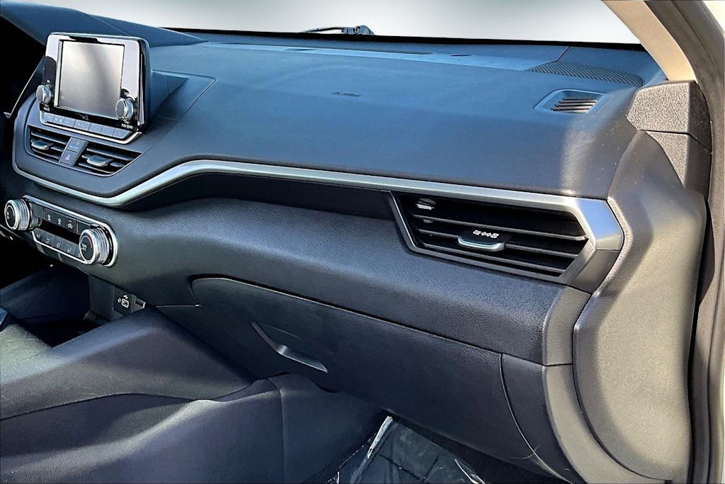 Thumbnail: 2024 Nissan Altima - 23