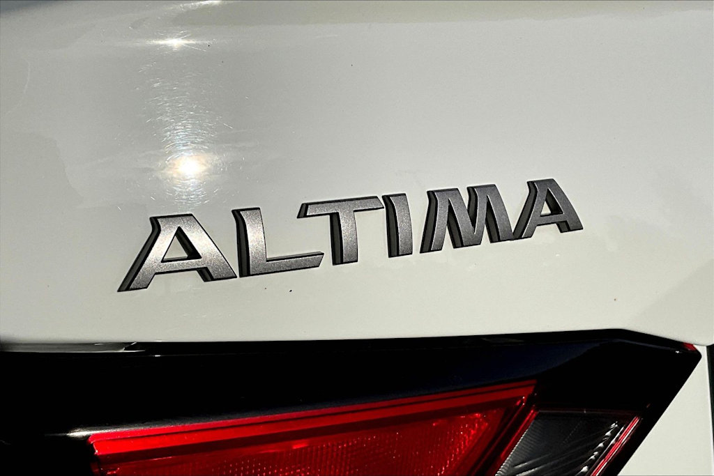 Thumbnail: 2024 Nissan Altima - 7