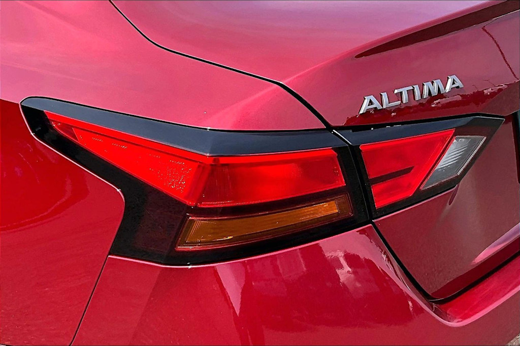 Thumbnail: 2025 Nissan Altima - 33