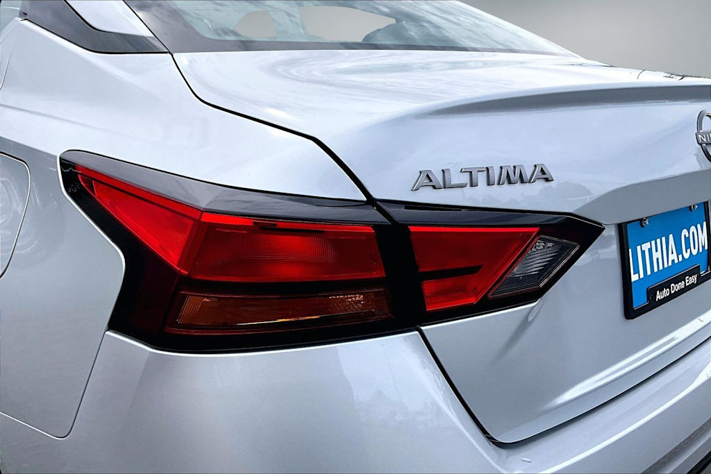Thumbnail: 2025 Nissan Altima - 33