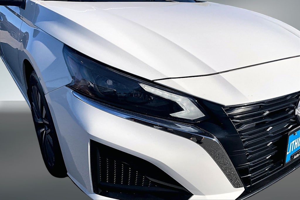Thumbnail: 2025 Nissan Altima - 31