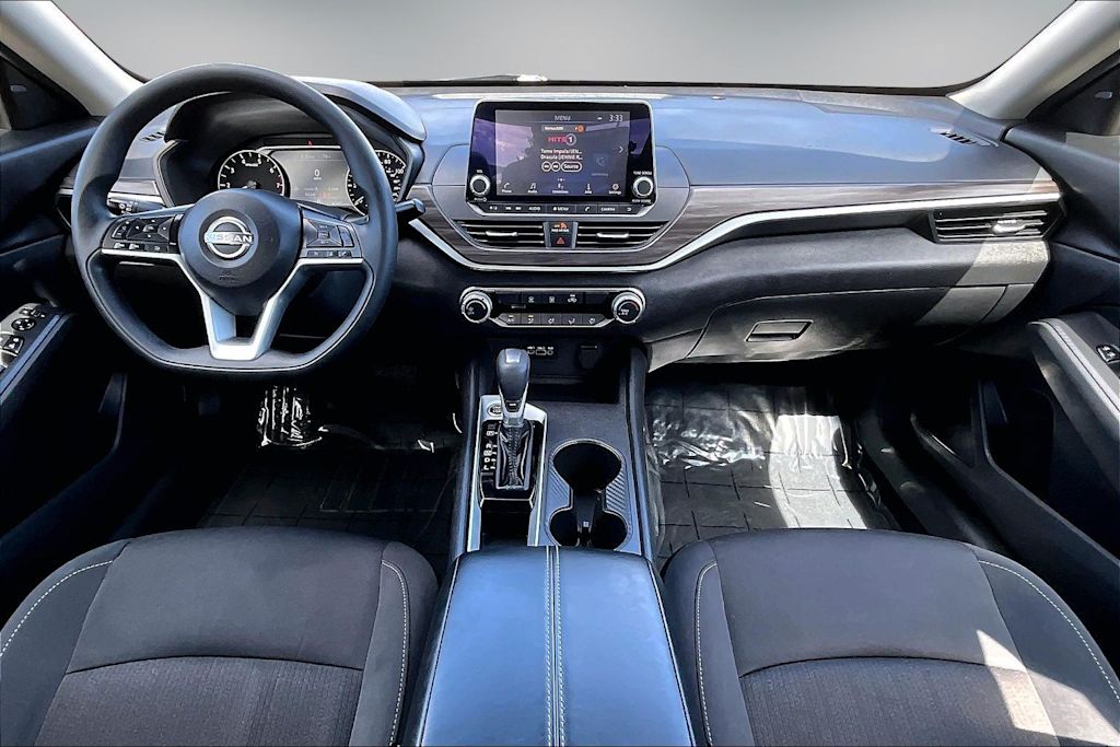 Thumbnail: 2025 Nissan Altima - 10