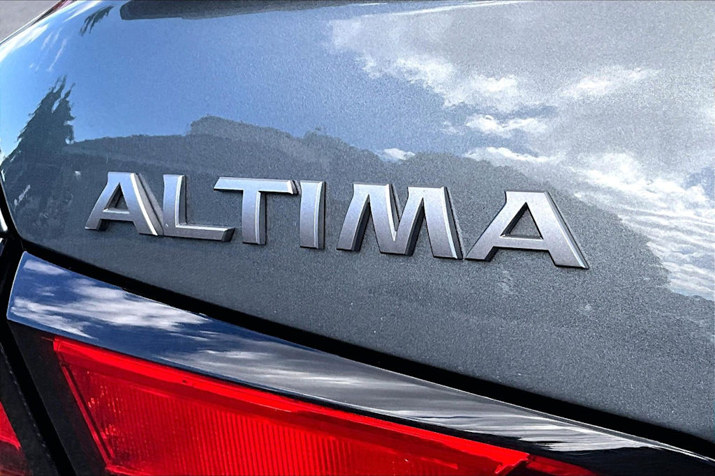 Thumbnail: 2025 Nissan Altima - 7