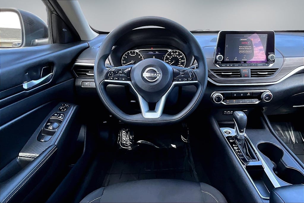 Thumbnail: 2025 Nissan Altima - 14