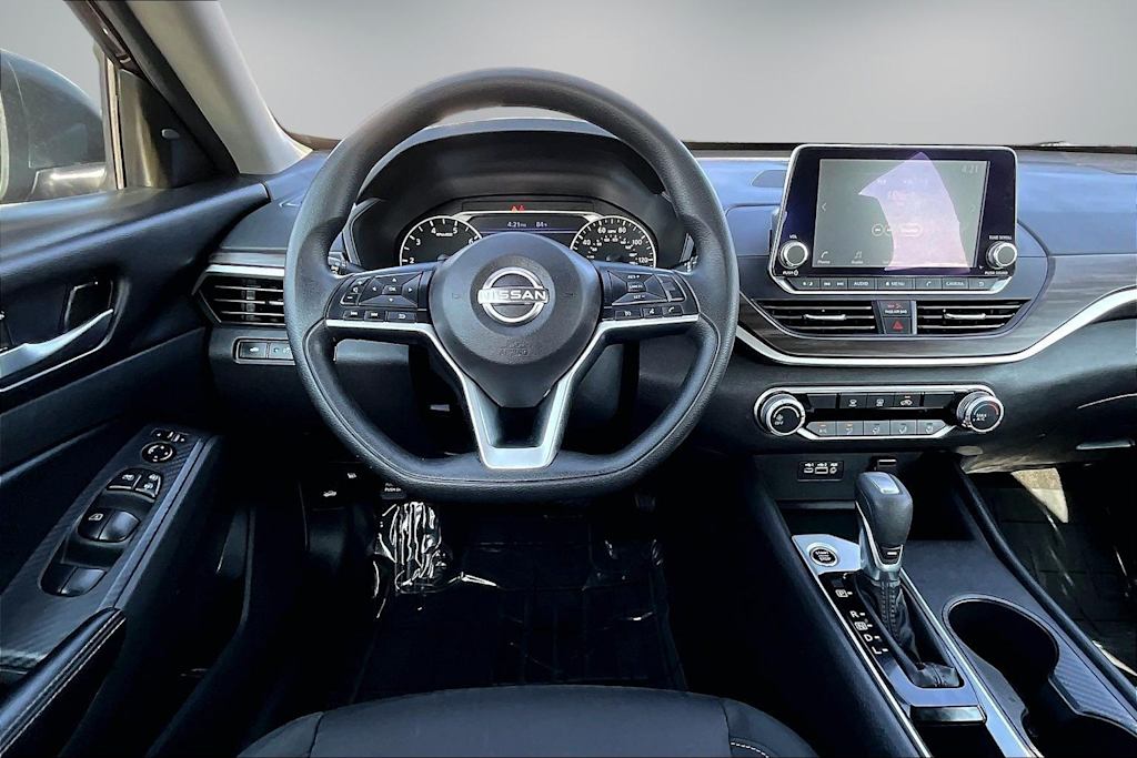 Thumbnail: 2025 Nissan Altima - 14