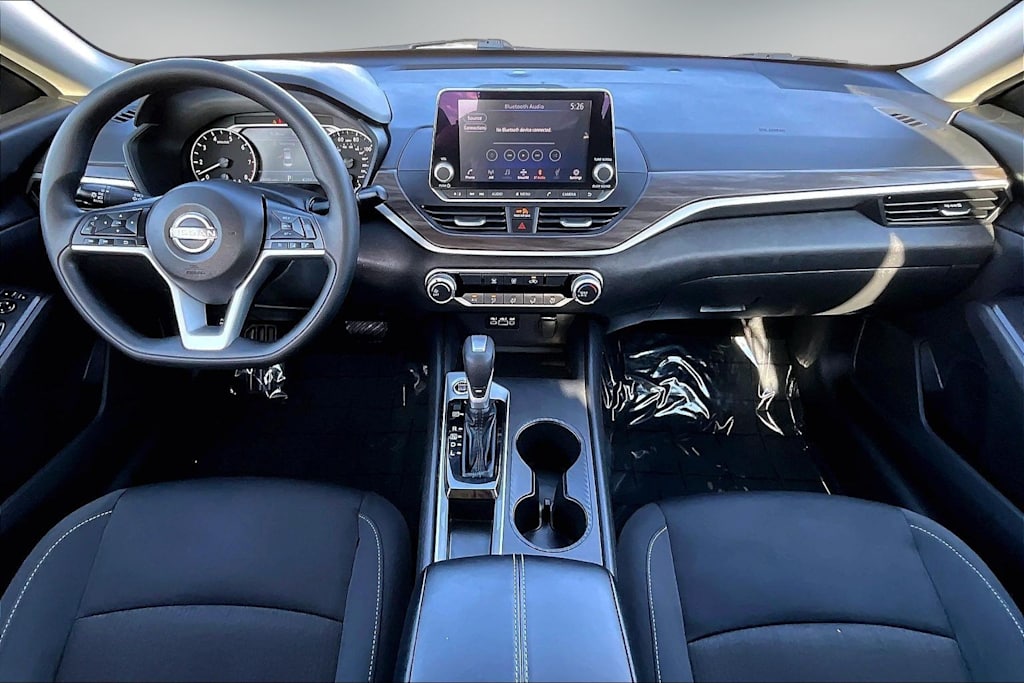 Thumbnail: 2025 Nissan Altima - 10