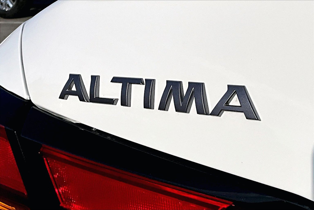 Thumbnail: 2025 Nissan Altima - 7