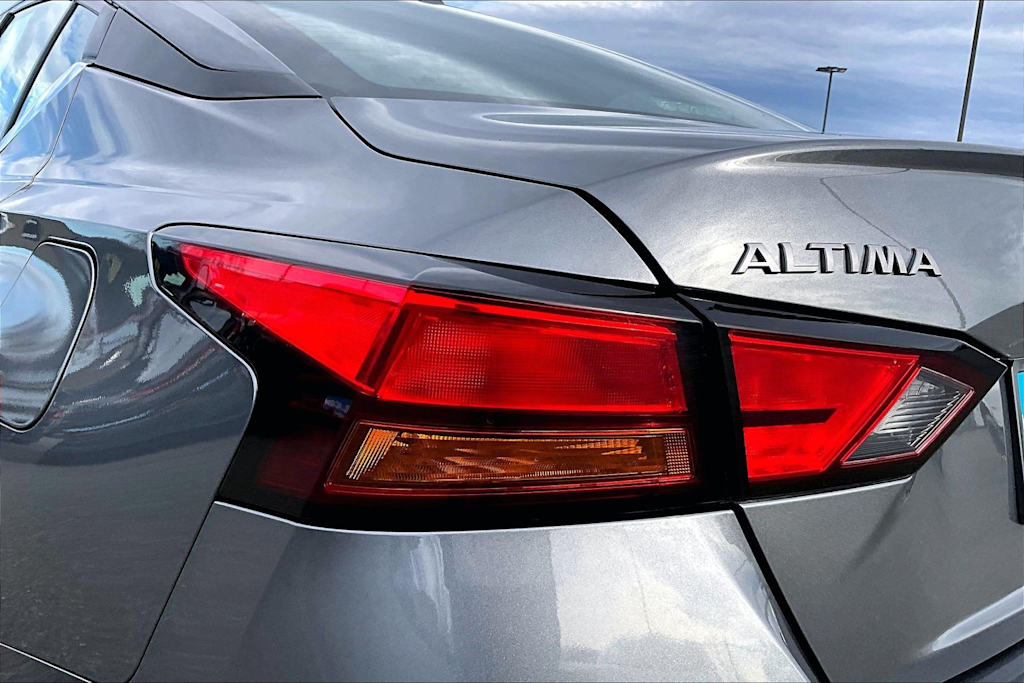 Thumbnail: 2024 Nissan Altima - 31