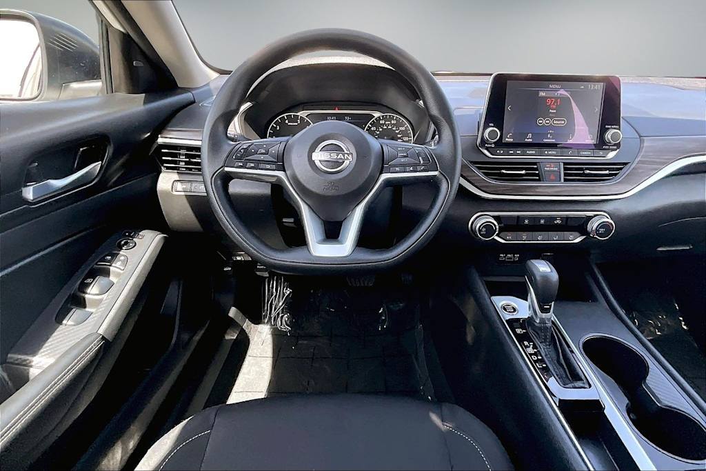 Thumbnail: 2025 Nissan Altima - 14