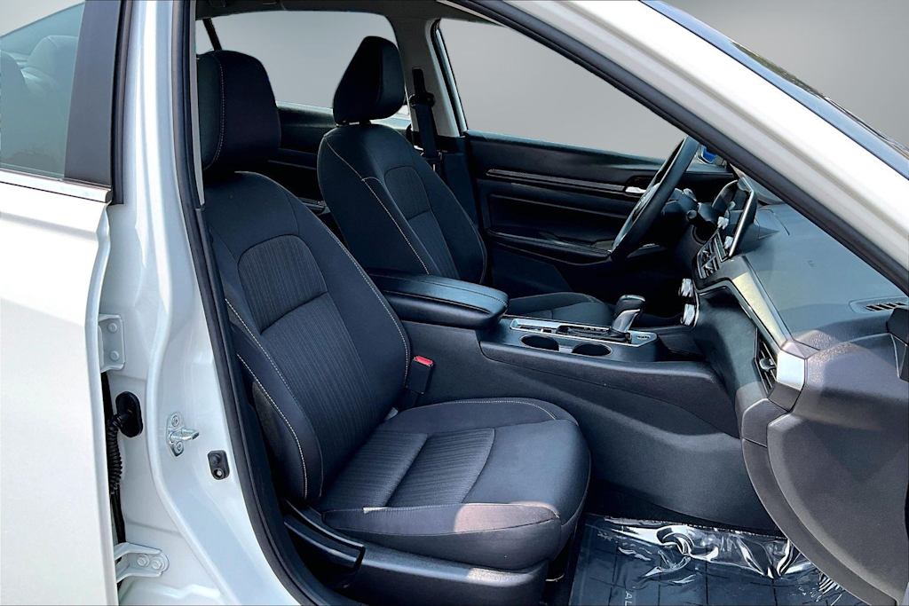 Thumbnail: 2025 Nissan Altima - 21