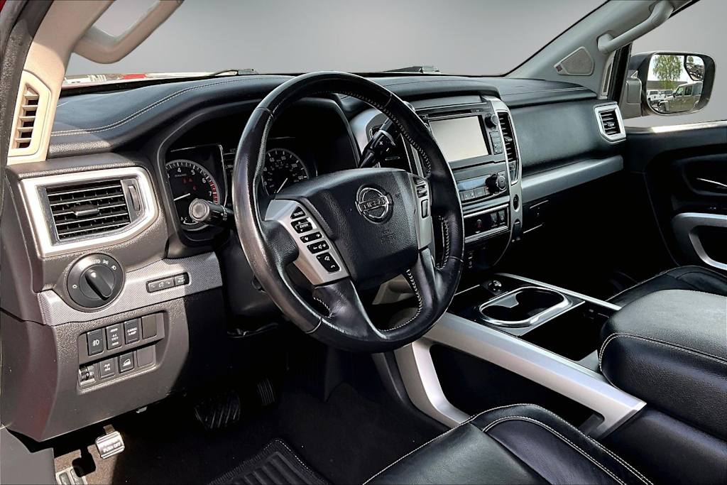 Thumbnail: 2018 Nissan Titan - 2