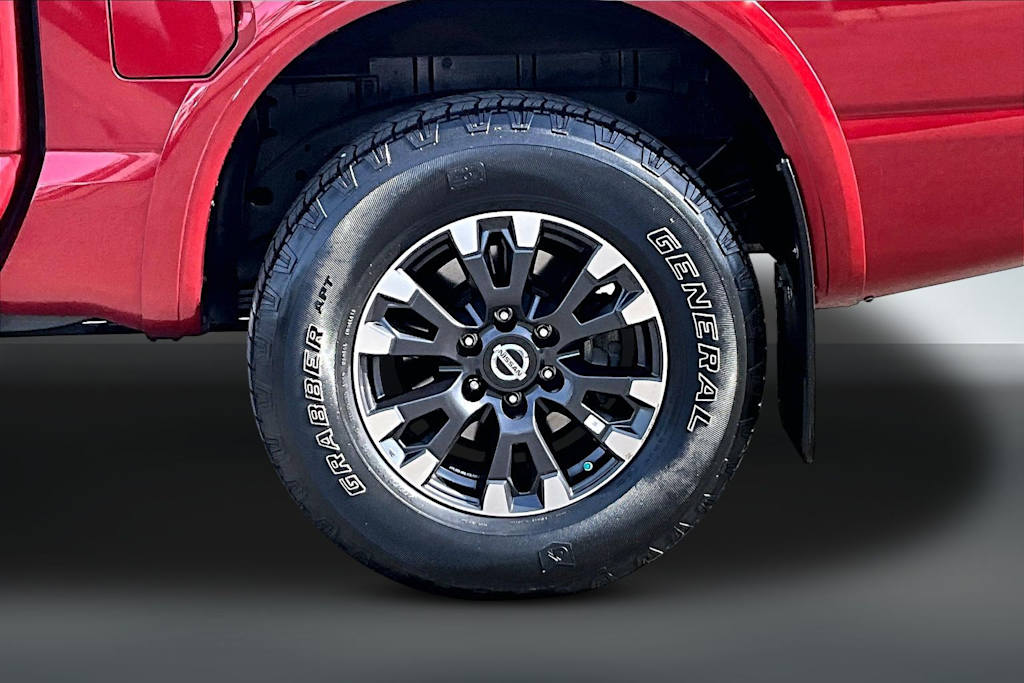 Thumbnail: 2018 Nissan Titan - 33