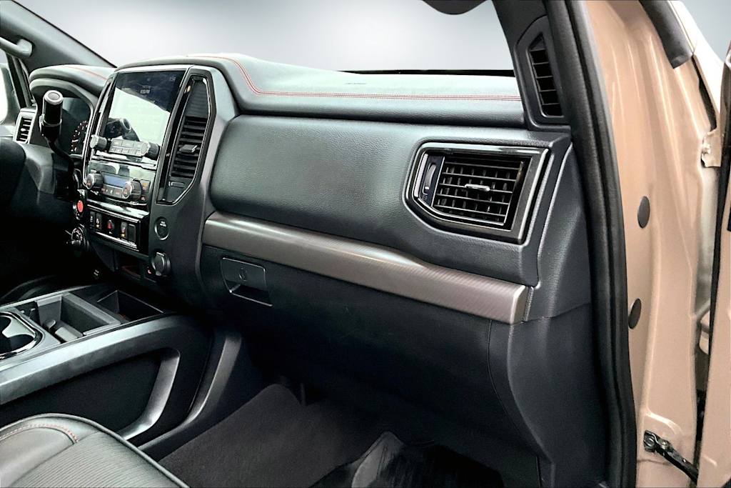 Thumbnail: 2022 Nissan Titan - 15