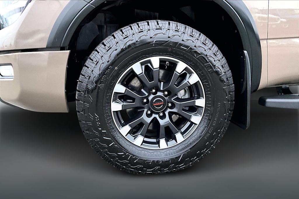 Thumbnail: 2022 Nissan Titan - 8