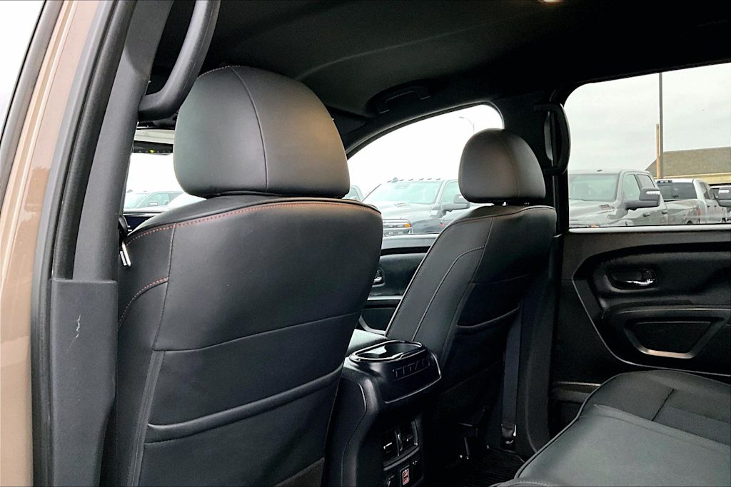 Thumbnail: 2022 Nissan Titan - 13