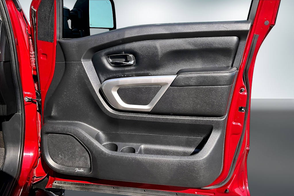 Thumbnail: 2019 Nissan Titan - 28