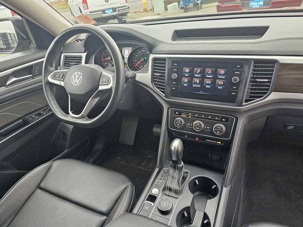 2021 Volkswagen Atlas SE 13