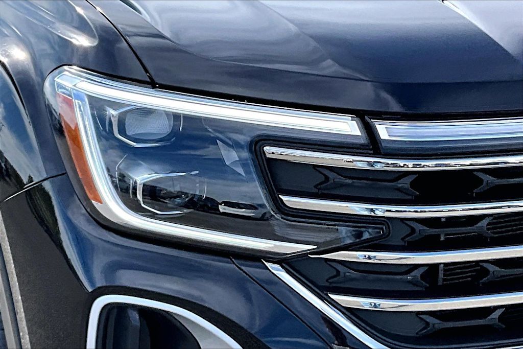 Thumbnail: 2025 Volkswagen Atlas - 31