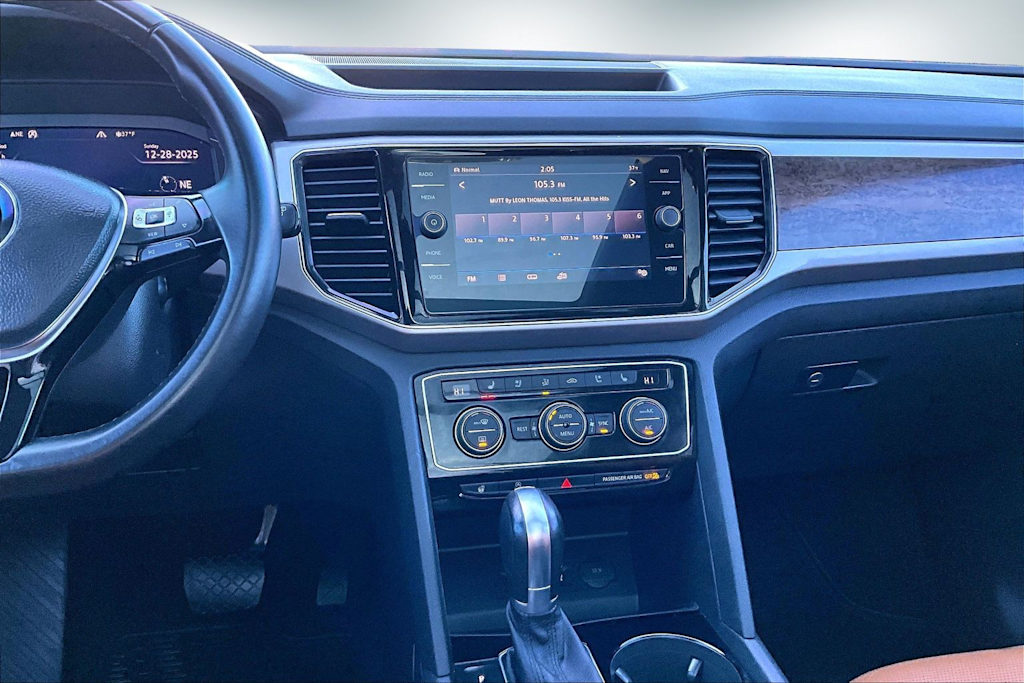 Thumbnail: 2019 Volkswagen Atlas - 16