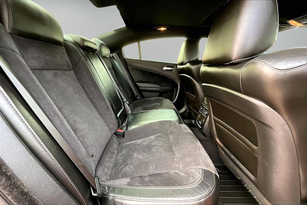 Thumbnail: 2020 Dodge Charger - 30