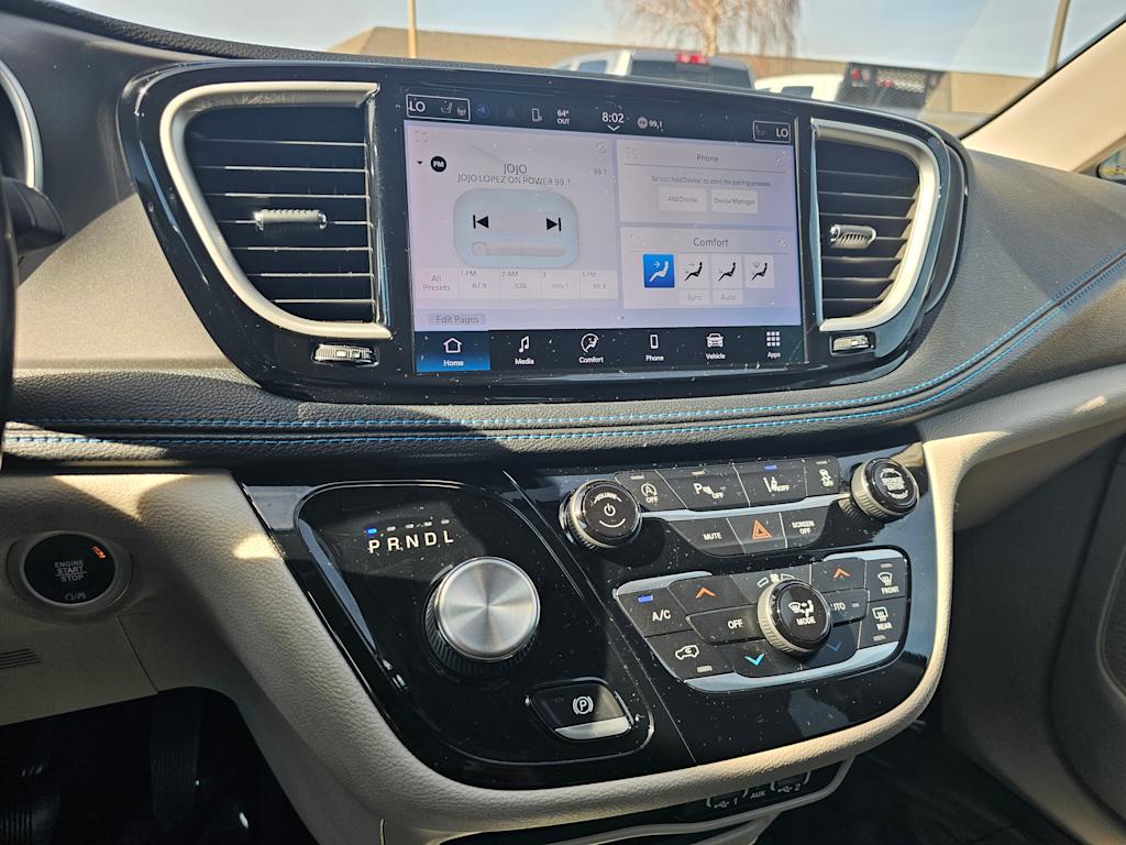 2023 Chrysler Pacifica Touring L 15
