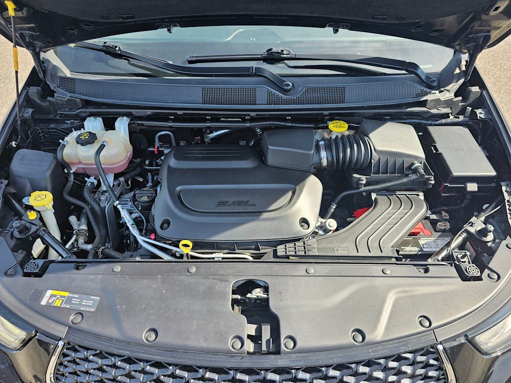 2023 Chrysler Pacifica Touring L 8