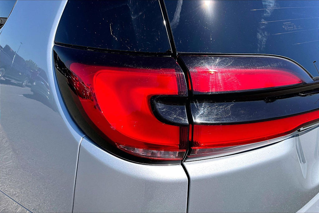 Thumbnail: 2024 Chrysler Pacifica - 33