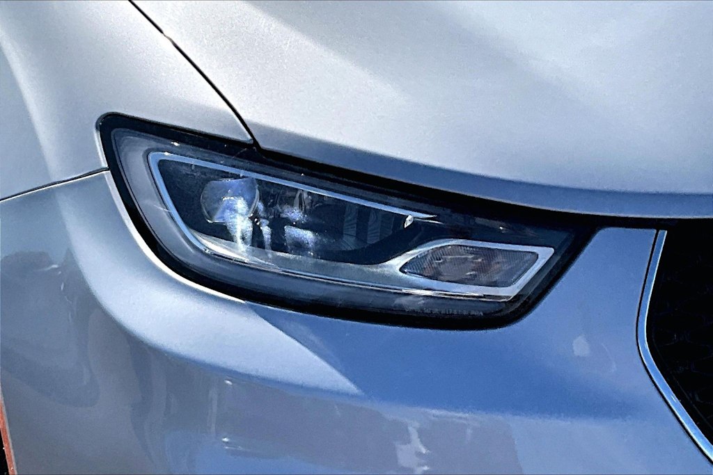 Thumbnail: 2024 Chrysler Pacifica - 32