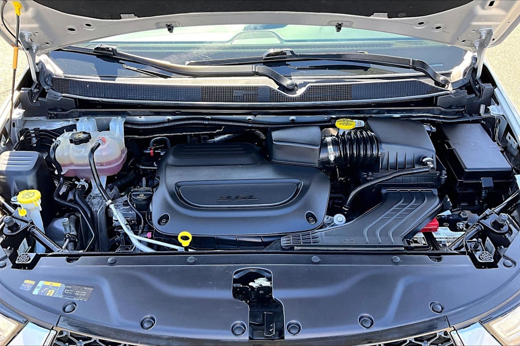 Thumbnail: 2024 Chrysler Pacifica - 9