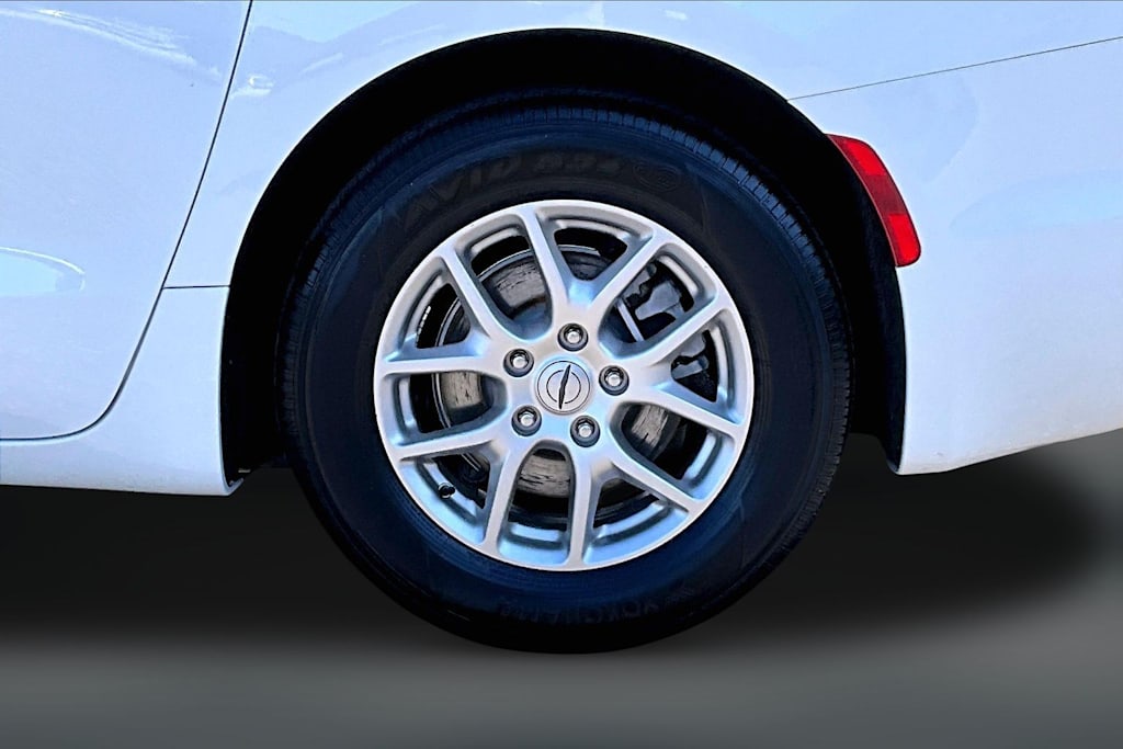 Thumbnail: 2025 Chrysler Pacifica - 35