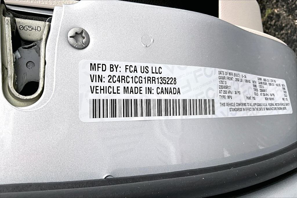 Thumbnail: 2024 Chrysler Voyager - 19