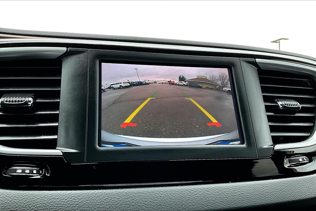 Thumbnail: 2024 Chrysler Voyager - 26