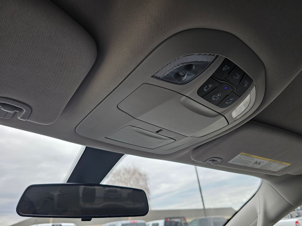 2022 Chrysler Voyager LX 30