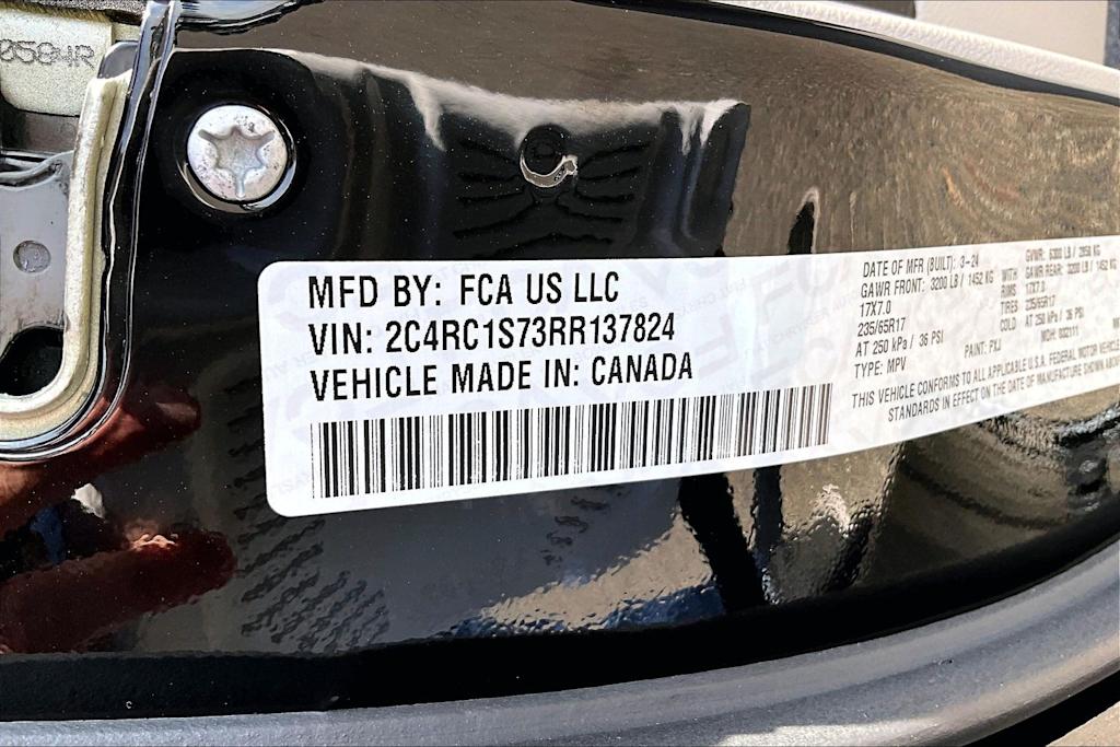 Thumbnail: 2024 Chrysler Pacifica - 20